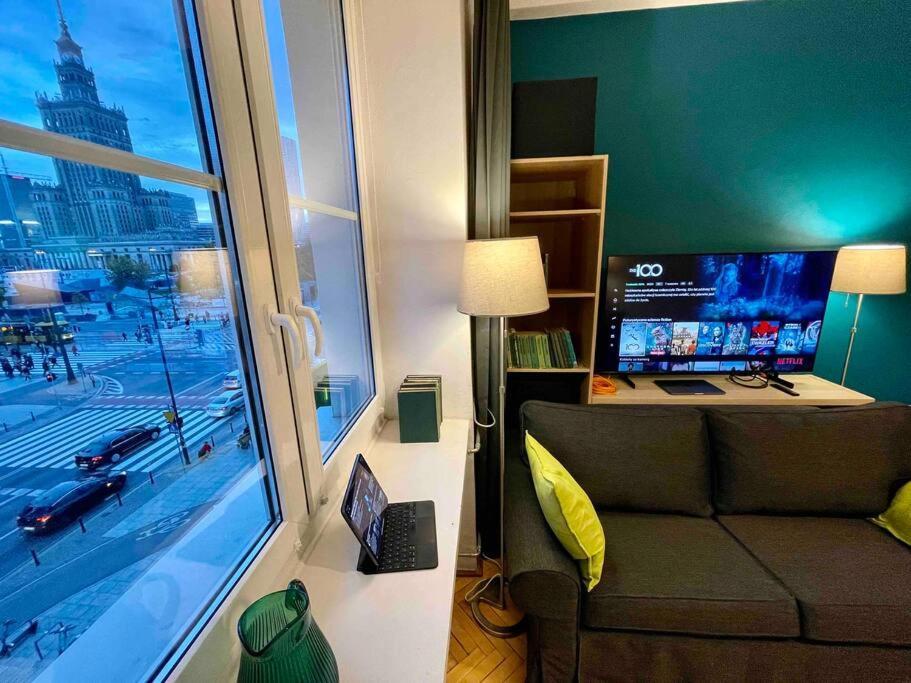 Super Square Metro X2 Fast Wifi 55'Tv Netflix Hbo Appletv+ Amazontv Apartment Варшава Екстериор снимка