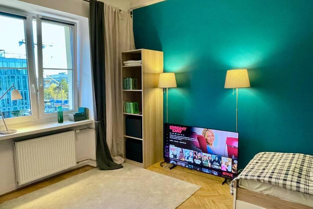 Super Square Metro X2 Fast Wifi 55'Tv Netflix Hbo Appletv+ Amazontv Apartment Варшава Екстериор снимка