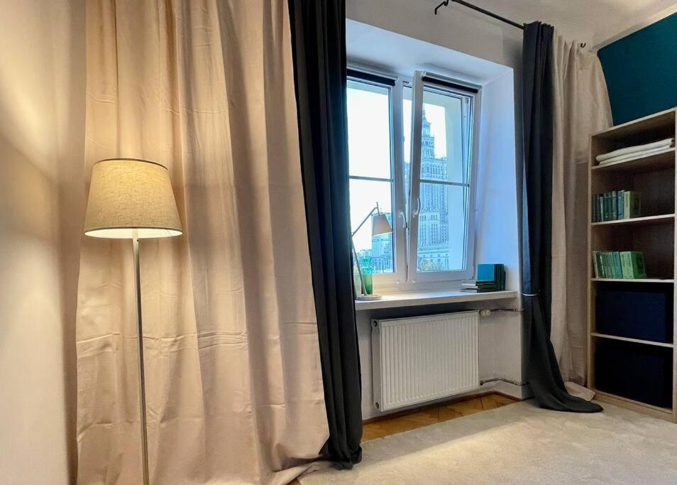Super Square Metro X2 Fast Wifi 55'Tv Netflix Hbo Appletv+ Amazontv Apartment Варшава Екстериор снимка